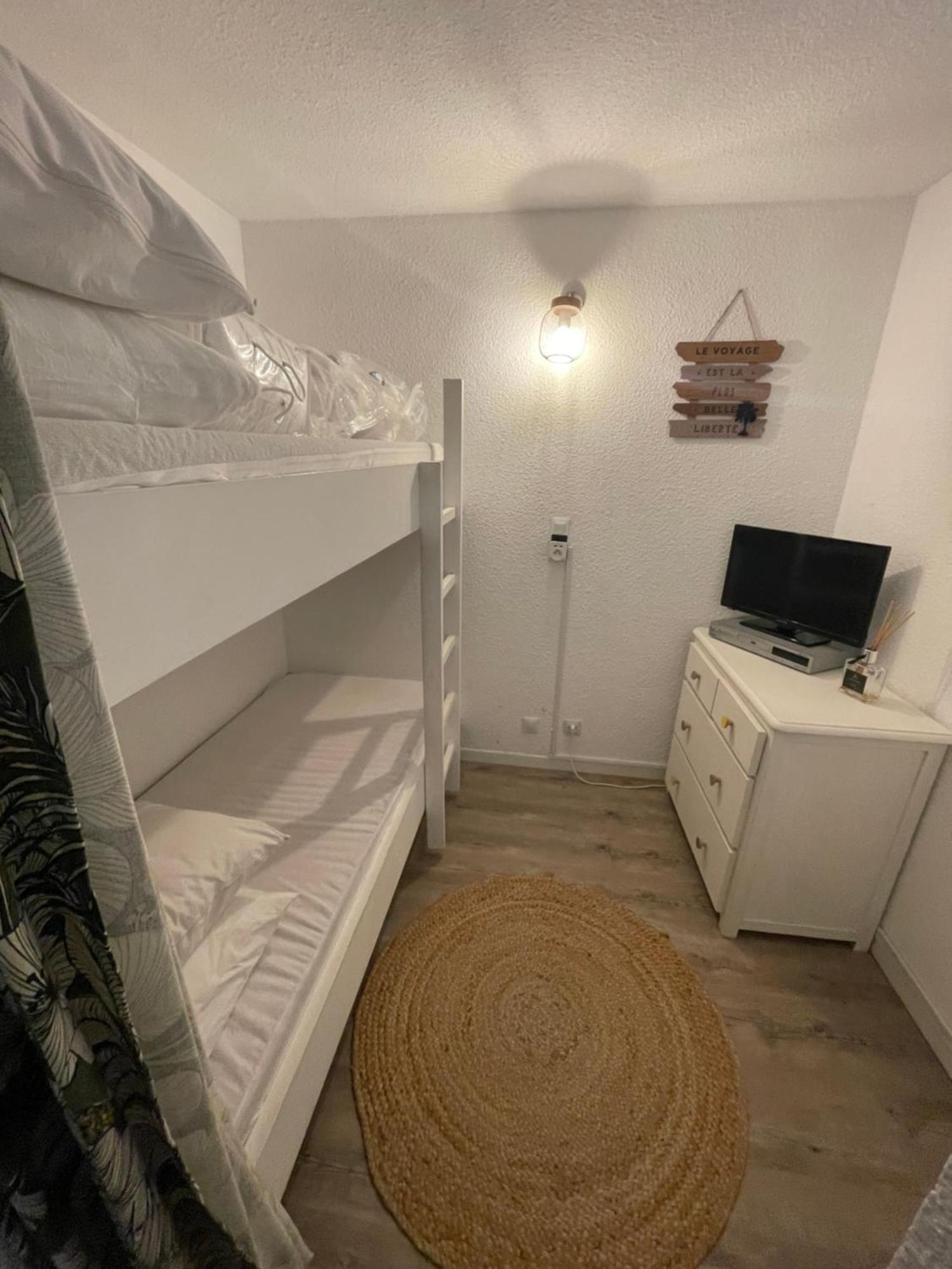 Location Studio Cabine St Lary Soulan Saint-Lary-Soulan Exterior photo